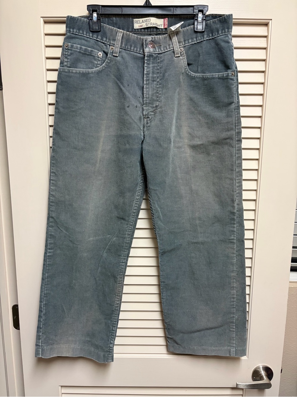 Levi’s 559 Corduroy Pants Mens 33x30 Actual 32x25.5 Gray Relaxed Straight Y2K